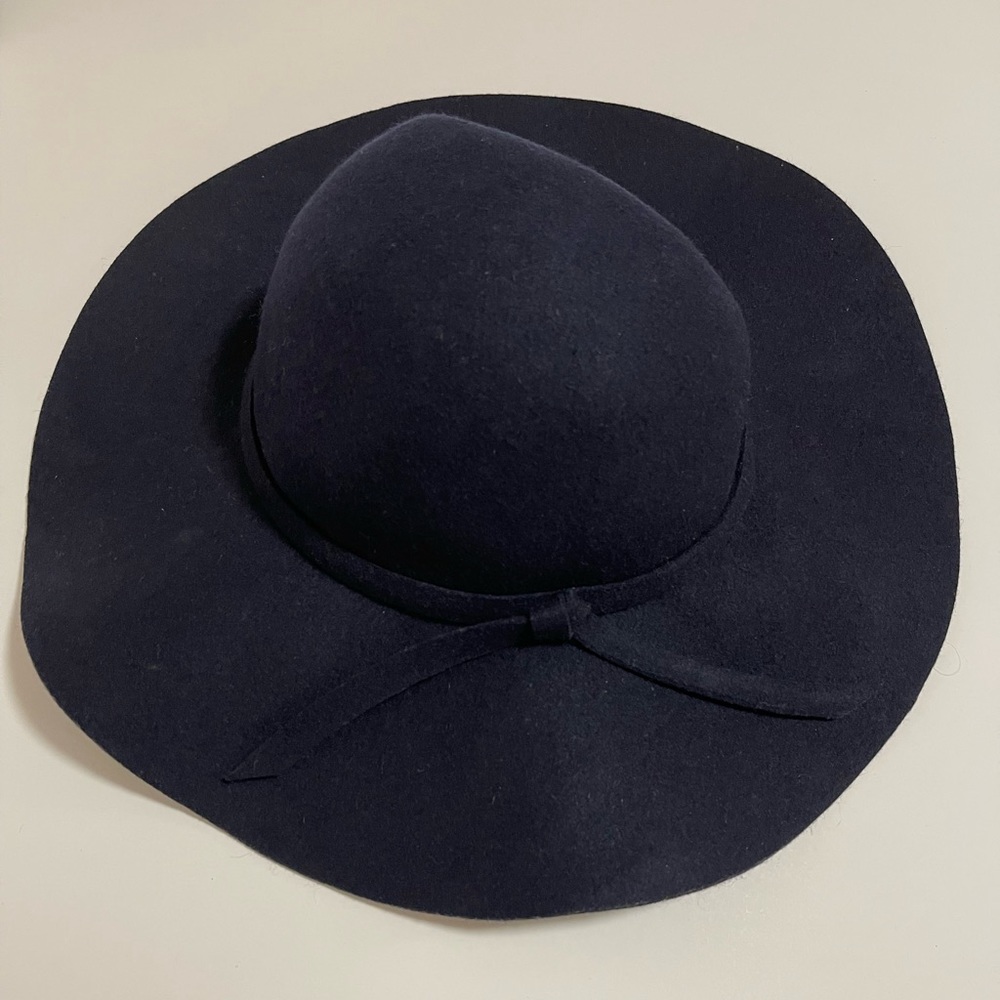 Navy Blue Floppy Hat from Dotti